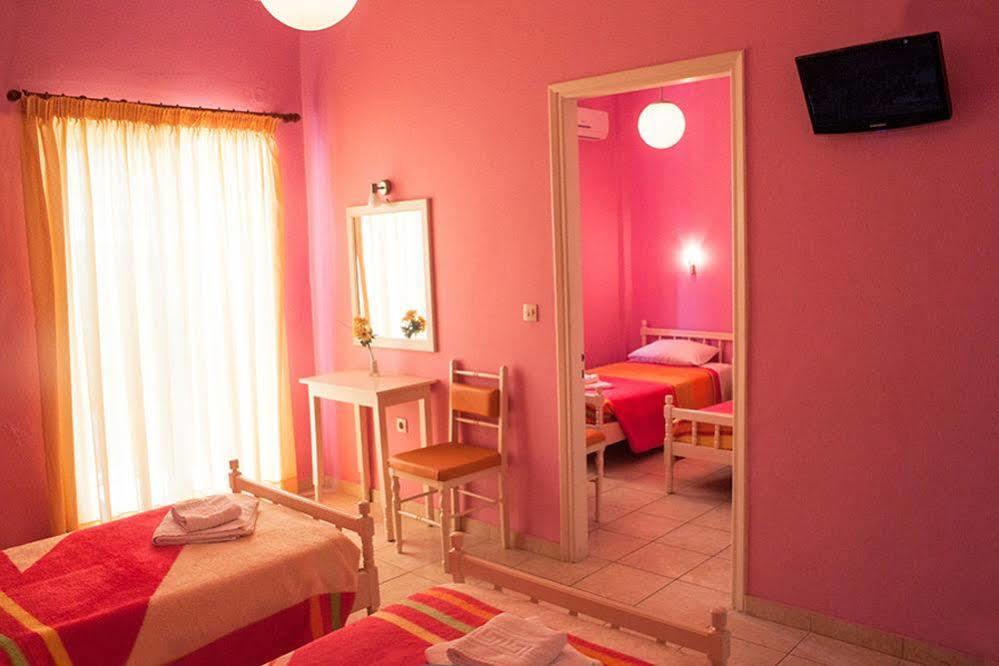 Bella Studios Benitses  Exterior photo